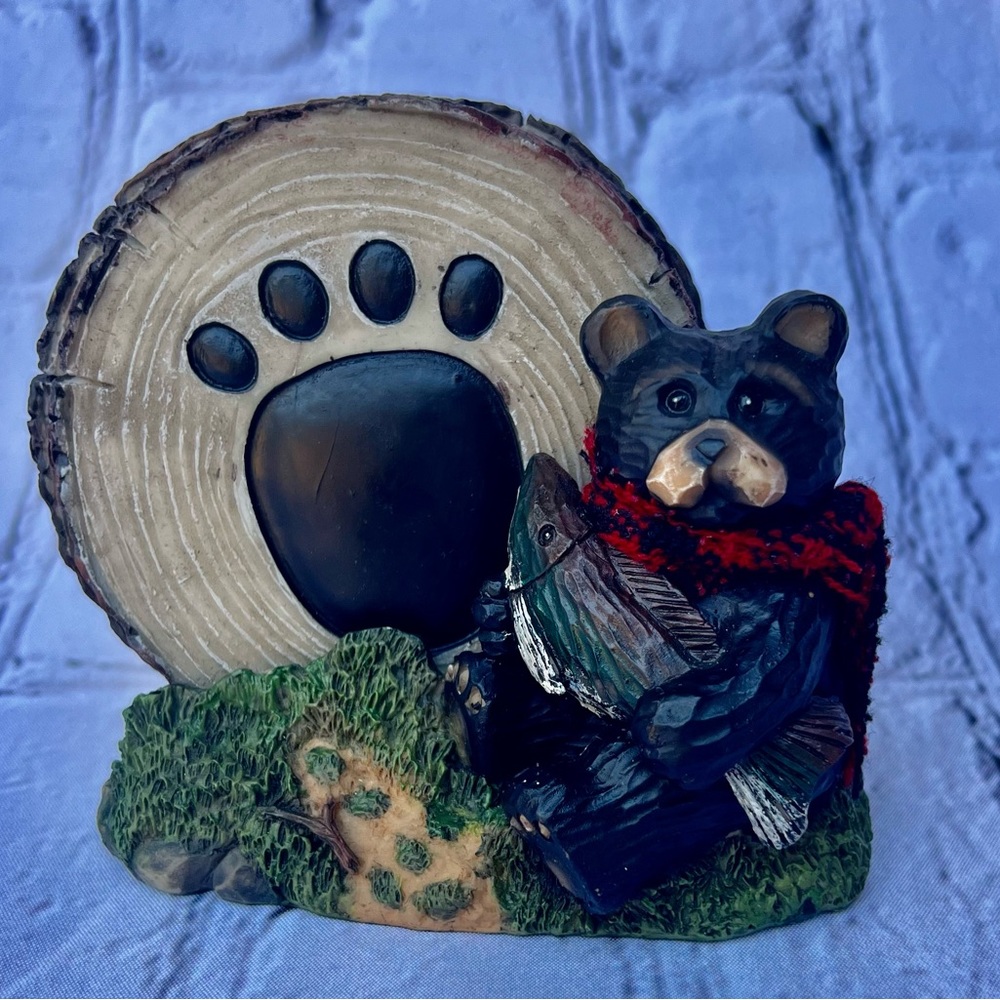 Northwood Black Bear with red scarf Coaster Holder. Total of 4 coasters.